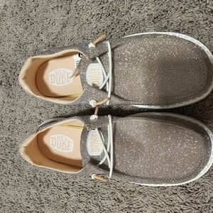 Hey Dude Sparkly Rose Gold Shows